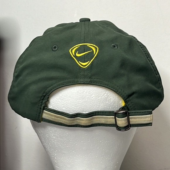 Vintage Brasil National Team Hat Cap Green Yellow Nike Strapback - Picture 3 of 5